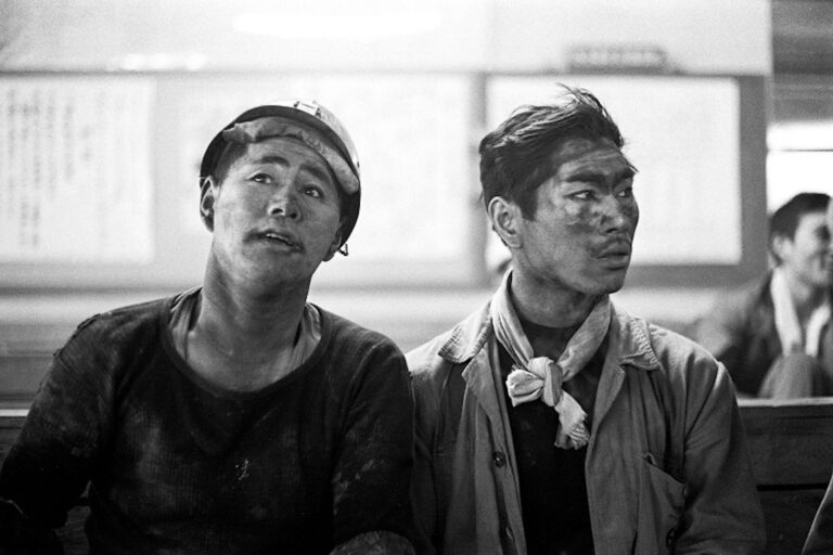 Mine de charbon de Haboro, Haboro, Hokkaido, extrait de "La mine de charbon". 1968 © Motohashi Seiichi